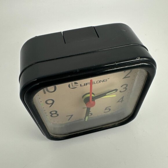 Vintage LifeLong Quartz Small Portable Clock / Alarm Clock Working - Picture 3 of 9
